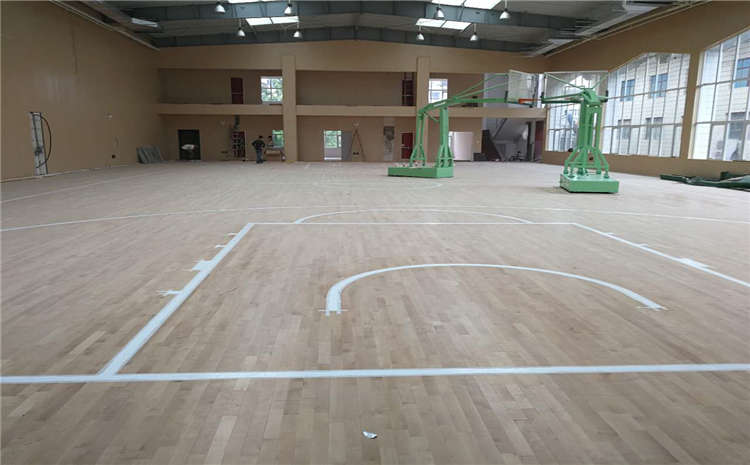 22厚運動體育地板怎么保養(yǎng)？