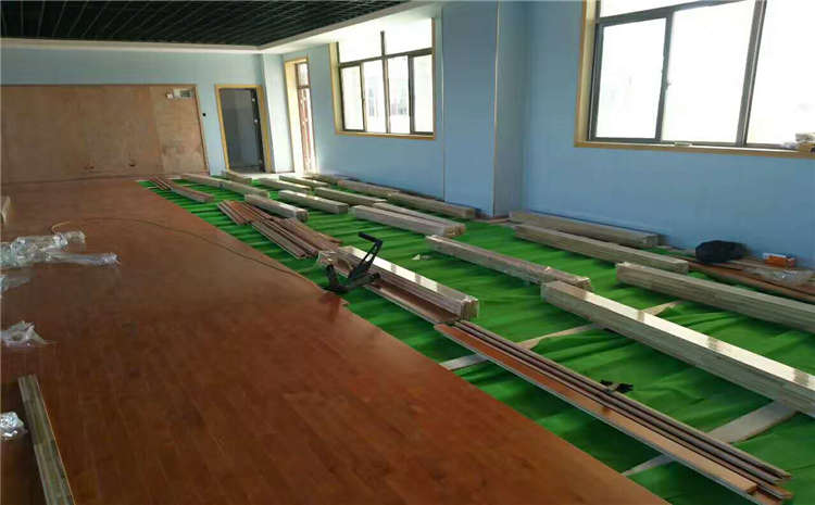 24厚木地板籃球場廠家去哪找？