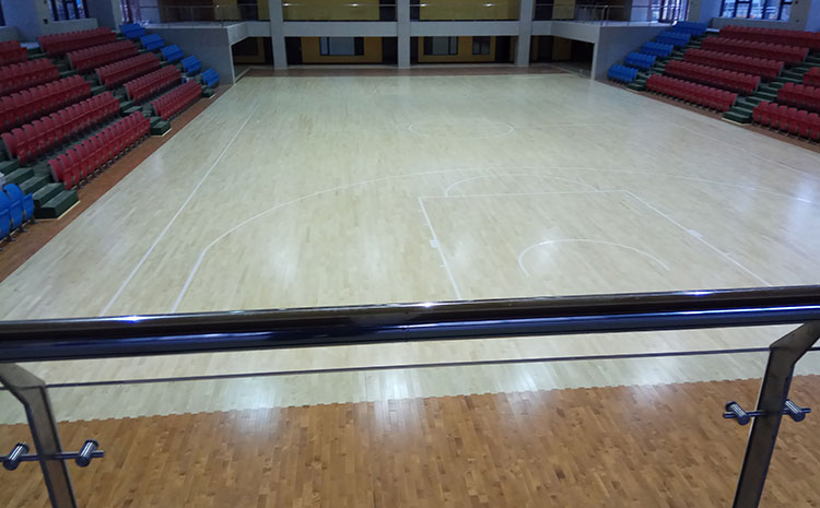 20厚舞臺實木地板多少錢一平米？