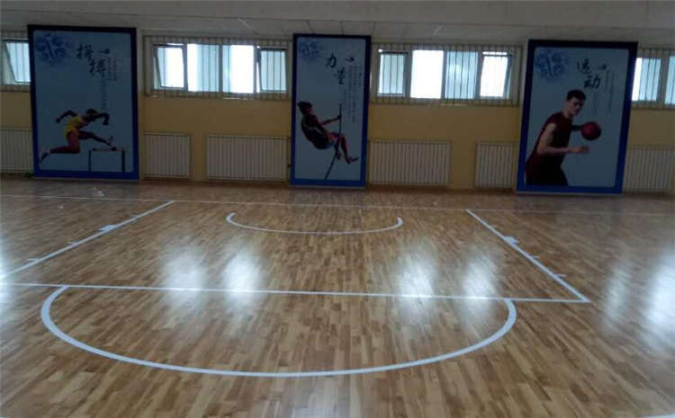 20厚舞臺(tái)實(shí)木地板廠家去哪找？