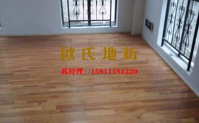 籃球場(chǎng)館運(yùn)動(dòng)木地板怎么安裝才能省時(shí)實(shí)力省心？——?dú)W氏地板