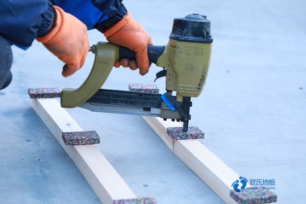 籃球場實木地板在使用的過程中會出現哪些問題？