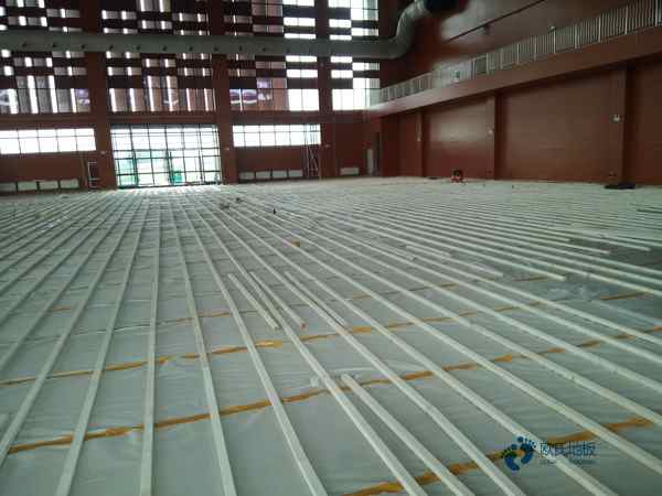 體育地板適合跳繩場地嗎？